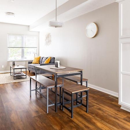 Luxury Downtown Townhome Unit 15 Cleveland Bagian luar foto