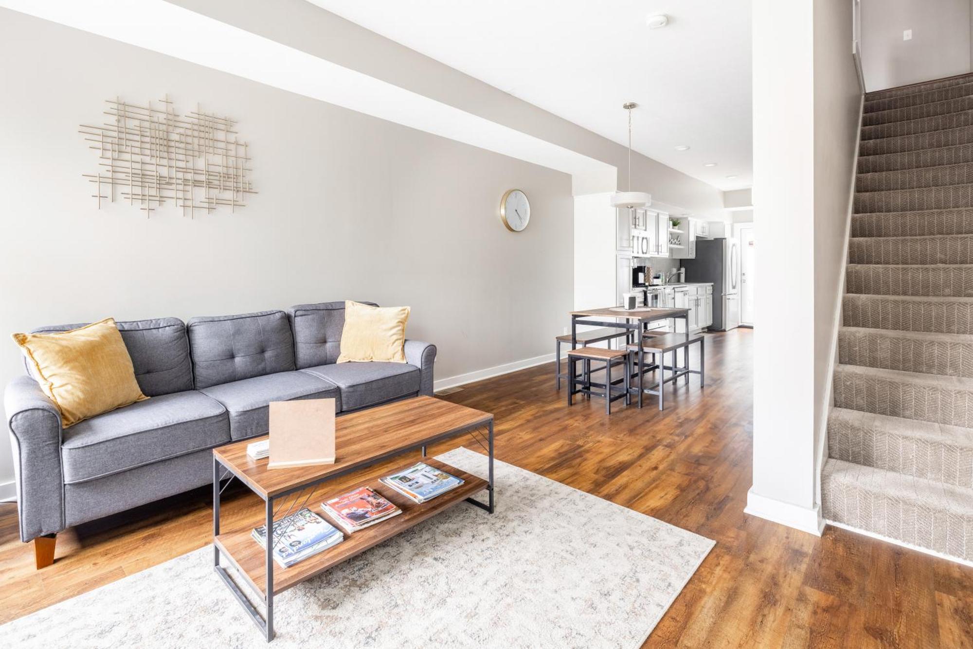 Luxury Downtown Townhome Unit 15 Cleveland Bagian luar foto