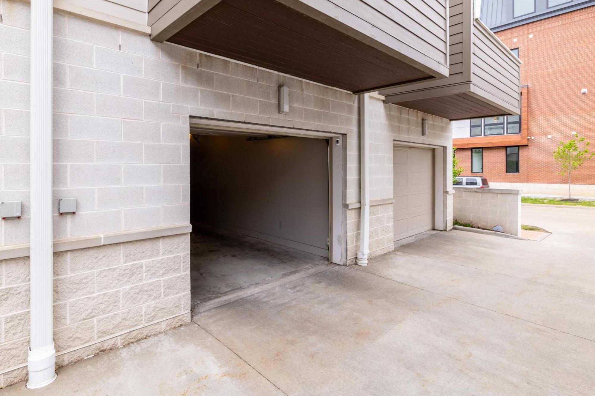Luxury Downtown Townhome Unit 15 Cleveland Bagian luar foto